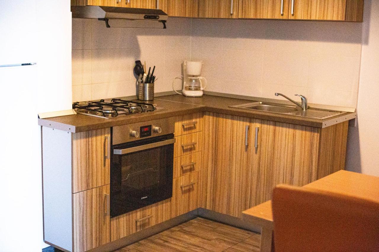 One Room Apart T3 With Free Parking Cluj-Napoca Exterior foto